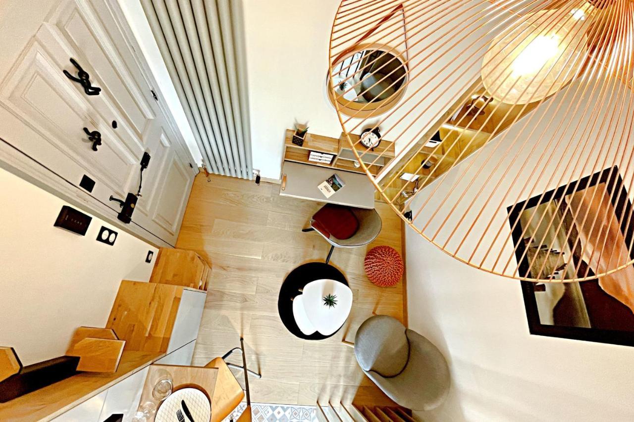 Superb Studio In The Center Of Annecy Bagian luar foto