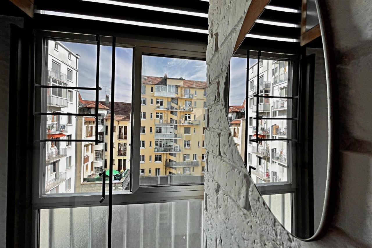Superb Studio In The Center Of Annecy Bagian luar foto